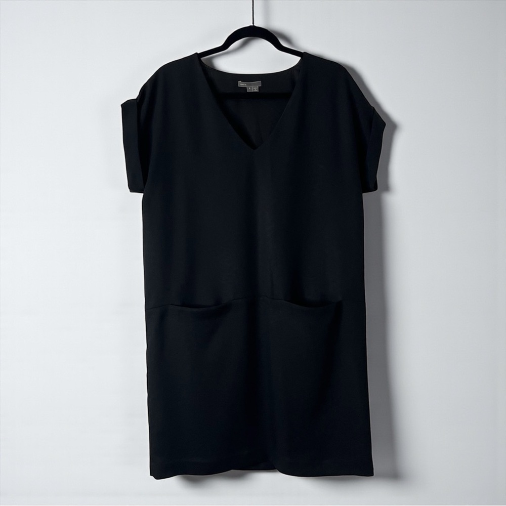 VINCE Black V- Neck Pull Over Minimalist Shirt Dress Sz Large